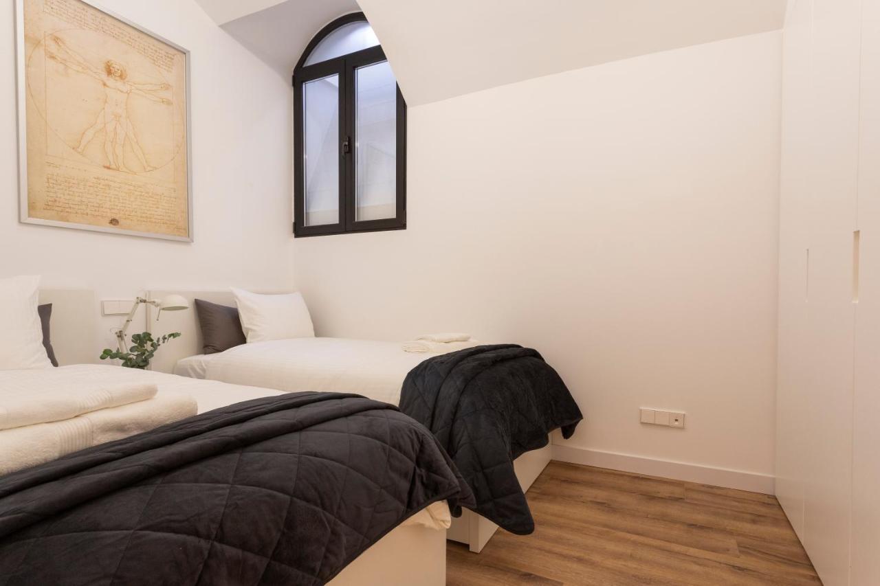 Casa De Papel, Madrid Apartment — Photos 2